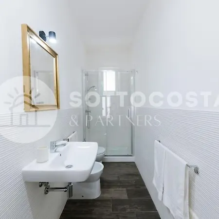 Acquamarina - *
